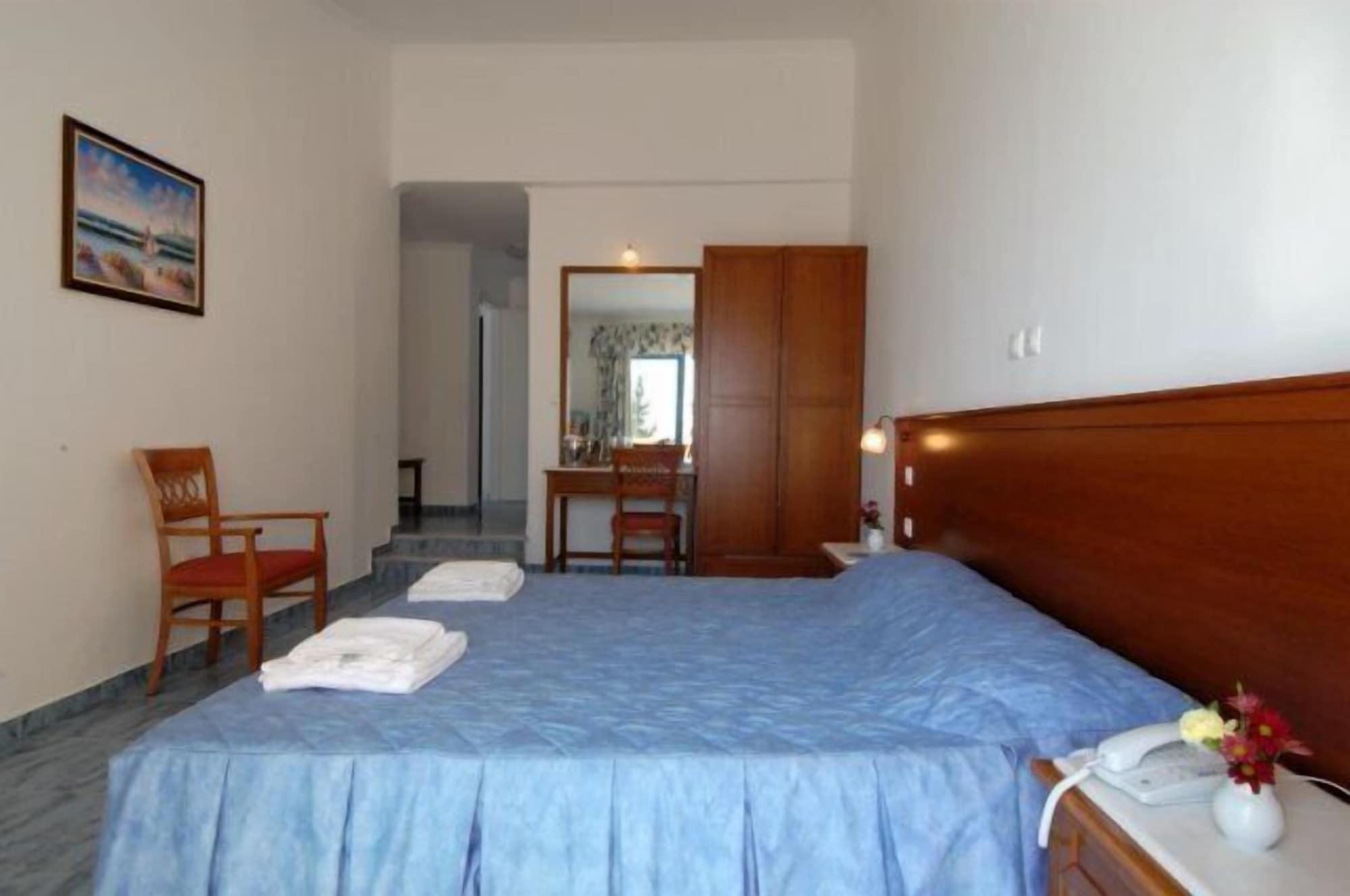 Hotel Costa Blu à Benitses  Extérieur photo