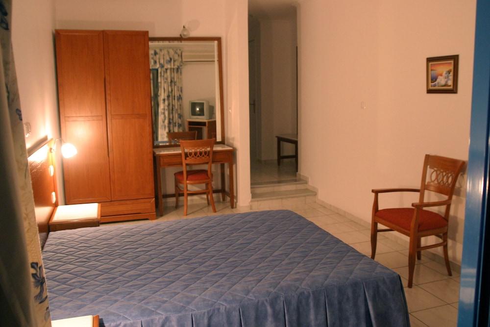 Hotel Costa Blu à Benitses  Extérieur photo
